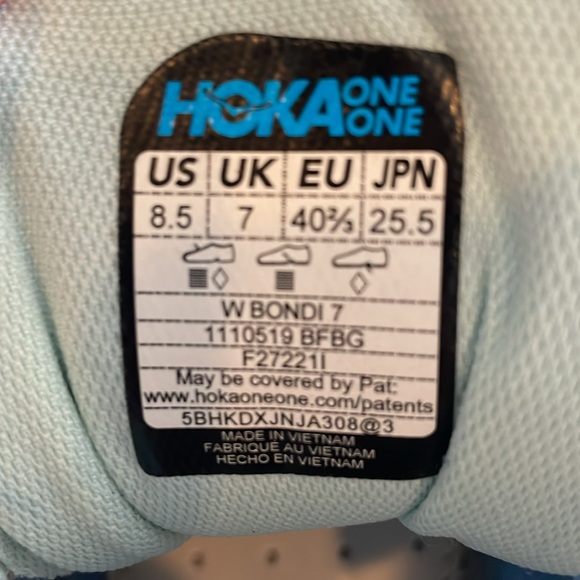 Hoka women’s sneakers, size 8.5 - Picture 5 of 6